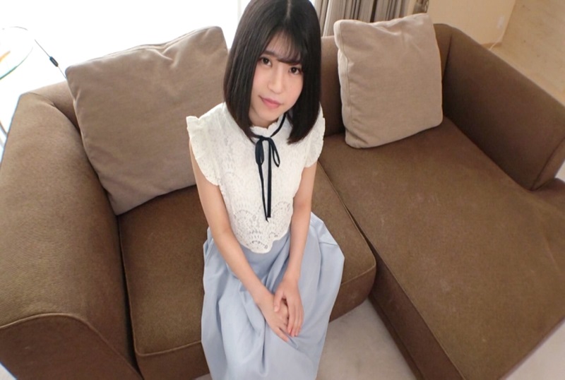 SIRO-4317 [18岁x天真] 期待已久的大学生活，一个一脸严肃无辜的女孩，今天穿着沉稳整洁的衣服进来了。 天乃诗-sez