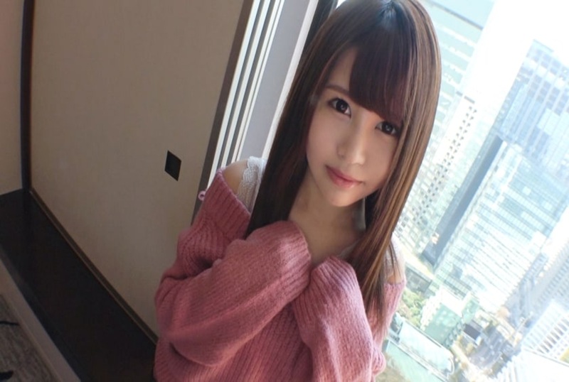 SIRO-3670 20 歲的大學生，帶著可愛的害羞笑容。我的第一次經歷是16歲。 高梨紀伊