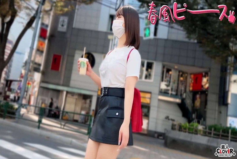 STCV-561 被偷襲的可愛20歲女孩！被我帶到小房間給玩弄侵犯！！ 素人