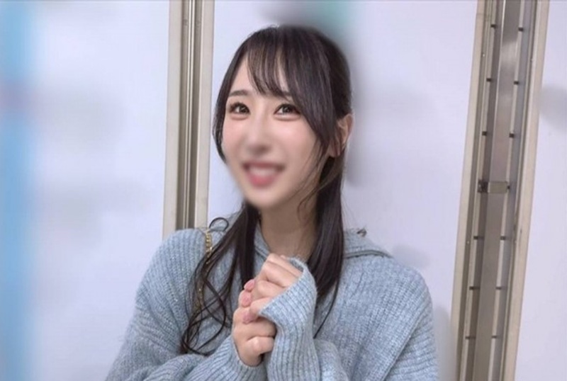 FC2-4699549 非常可愛的美女教師，沉浸在快感中，對著惡魔的雞巴流口水。 現場性交！！ 素人